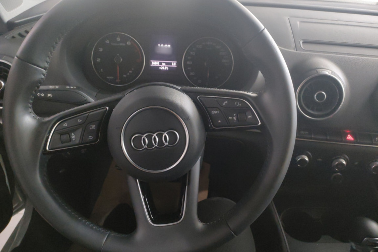 奥迪A3 2020款 改款 Limousine 35 TFSI 进取型 国VI局部细节13