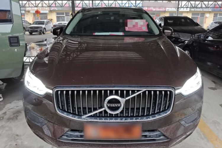 沃尔沃XC60 2019款 T5 四驱智逸版 国VI车身外观2