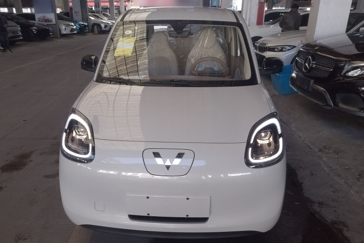 五菱汽车 宏光MINIEV 2025款 四门版 进阶款车身外观2