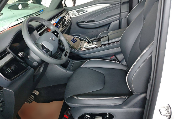 ARCFOX极狐 极狐 阿尔法T(ARCFOX αT) 2023款 480 森林版 175kW中控内饰19