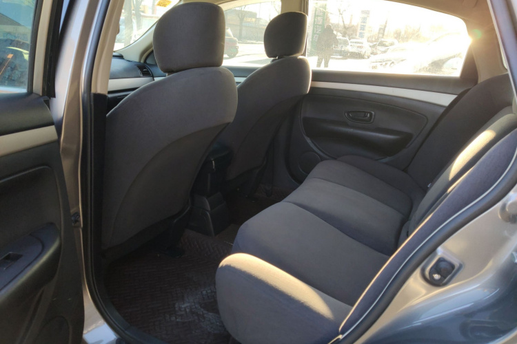 日产 轩逸 2018款 经典 1.6XE+ CVT领先版中控内饰21