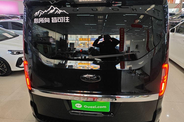 钧天黑武士Youth 2023款 2.0T 汽油标配版车身外观6004