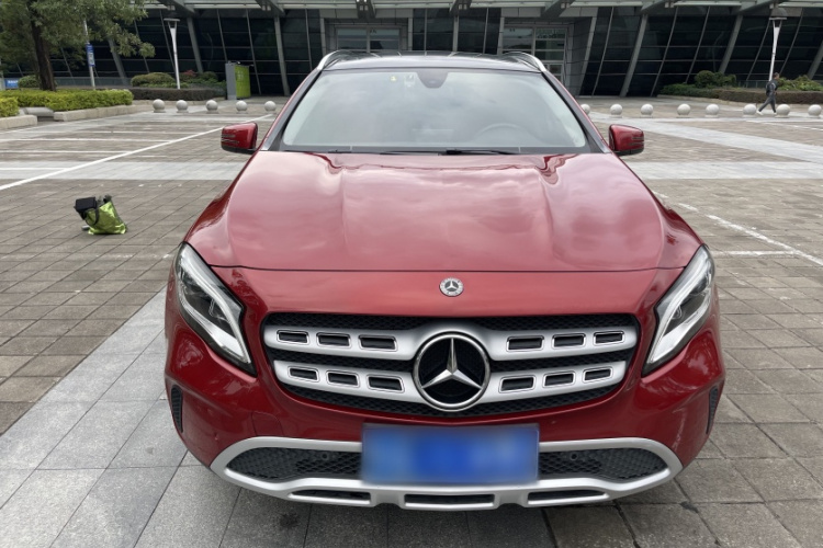 奔驰GLA 2018款 GLA 200 动感型车身外观6003