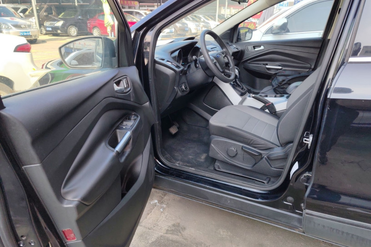 福特 翼虎 2013款 1.6L GTDi 两驱舒适型中控内饰7003