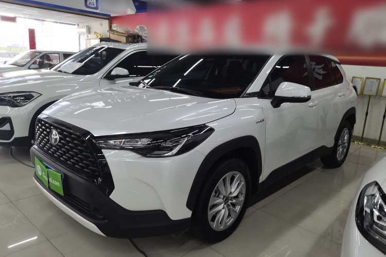 丰田 卡罗拉锐放 2023款 双擎 2.0L 先锋版车身外观4