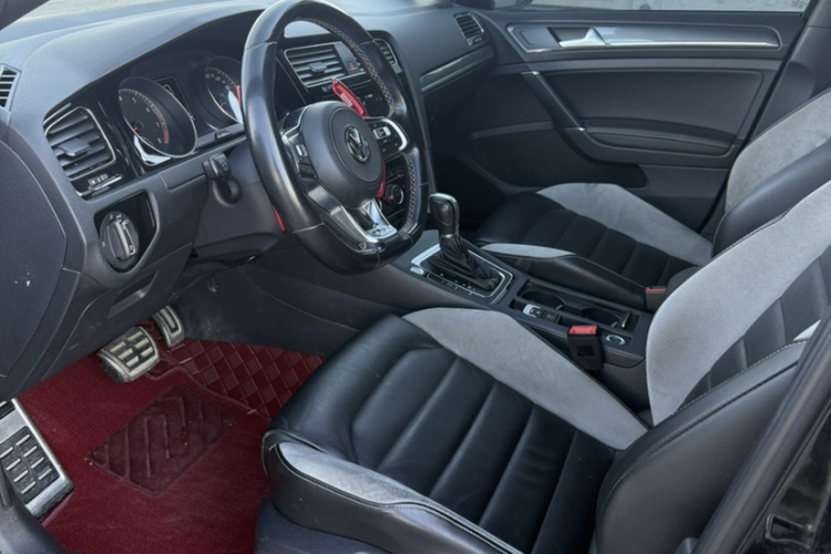 大众 高尔夫 2019款 280TSI DSG R-Line型 国V中控内饰7002