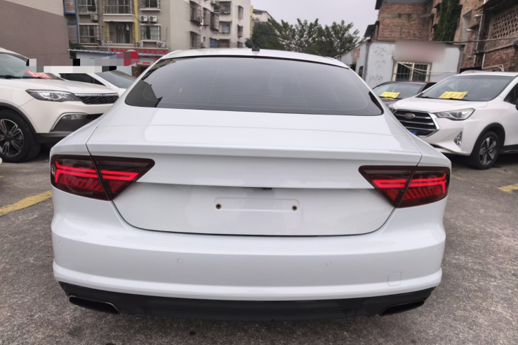 奥迪A7 2016款 40 TFSI 进取型车身外观6