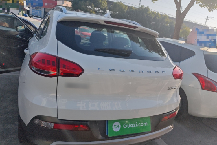 猎豹汽车 猎豹CS10 2017款 2.0T 自动豪华型车身外观6