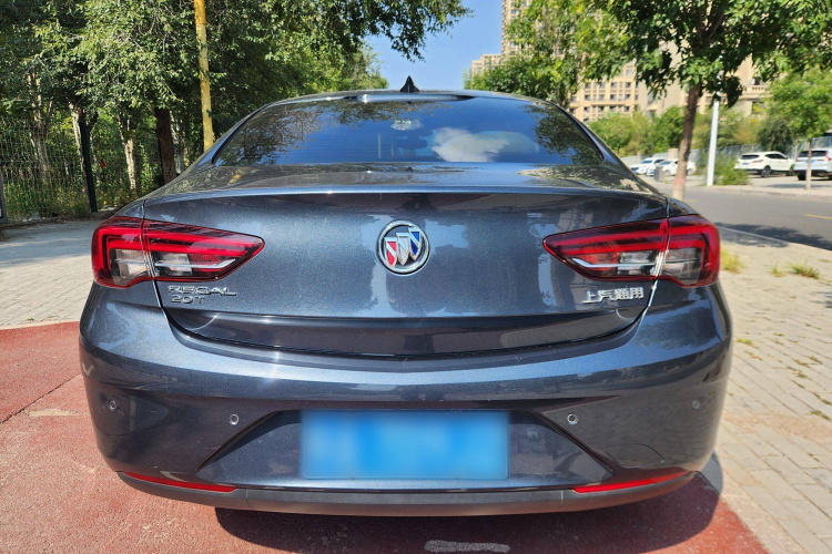 别克 君威 2019款 20T 精英型 国VI车身外观6003