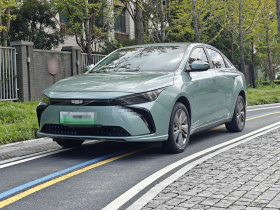 吉利几何G6 2022款 480 新享型