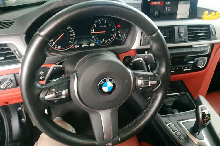 宝马4系 2019款 425i Gran Coupe M运动曜夜版局部细节13