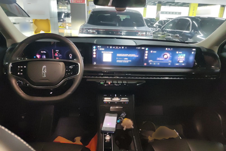 林肯 冒险家 2023款 2.0T 两驱尊雅版中控内饰12