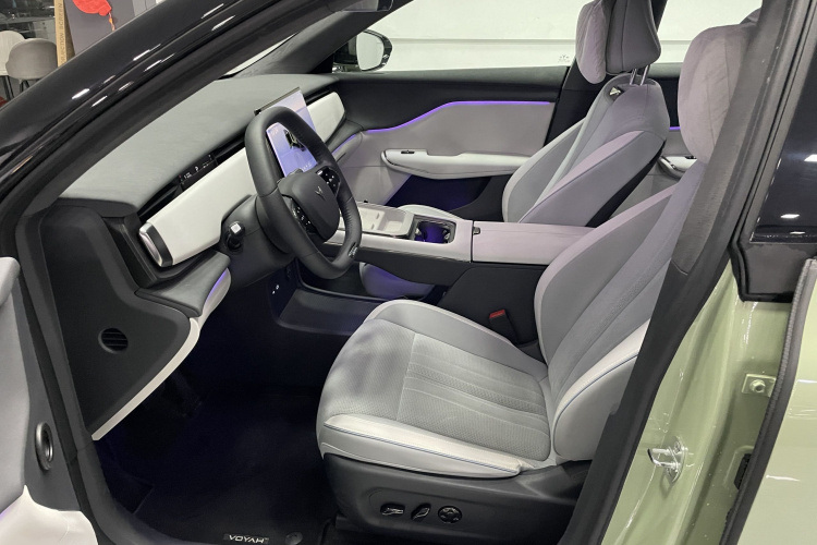 岚图汽车 岚图知音 2024款 超长续航智享版中控内饰7003