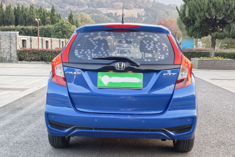 本田 飞度 2018款 1.5L CVT舒适天窗版车身外观6004