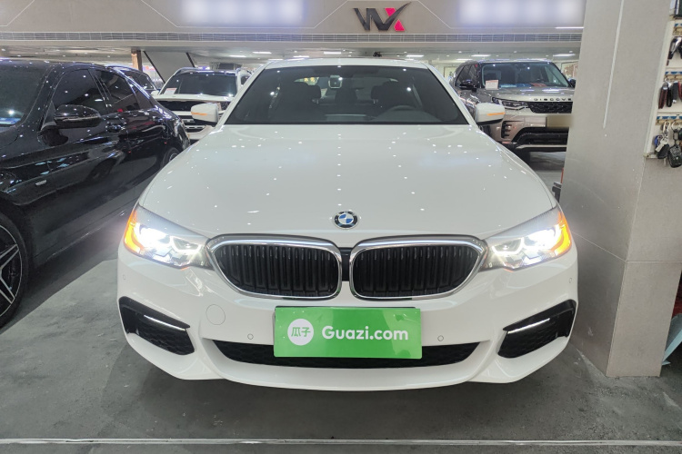 宝马5系(进口) 2018款 525i M运动套装车身外观2