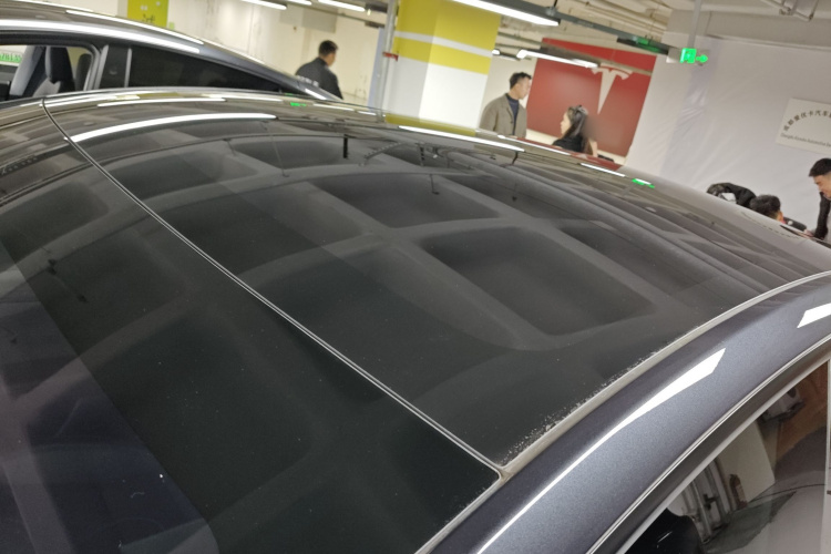 特斯拉 Model Y 2025款 长续航全轮驱动版局部细节57