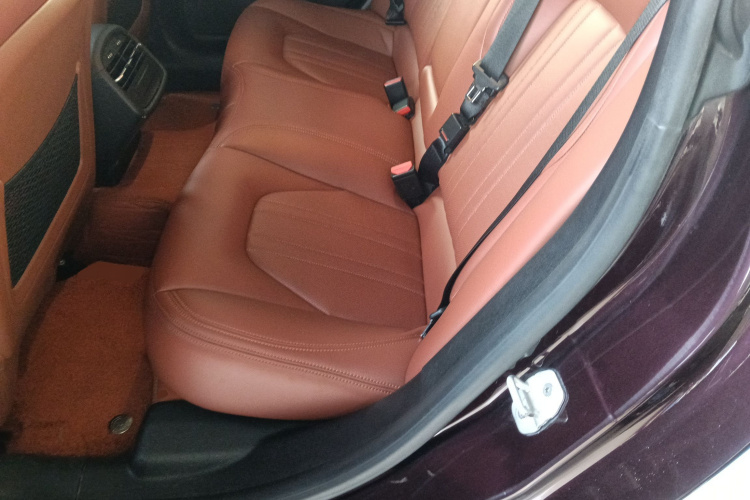 玛莎拉蒂 Ghibli 2017款 3.0T 标准版中控内饰21