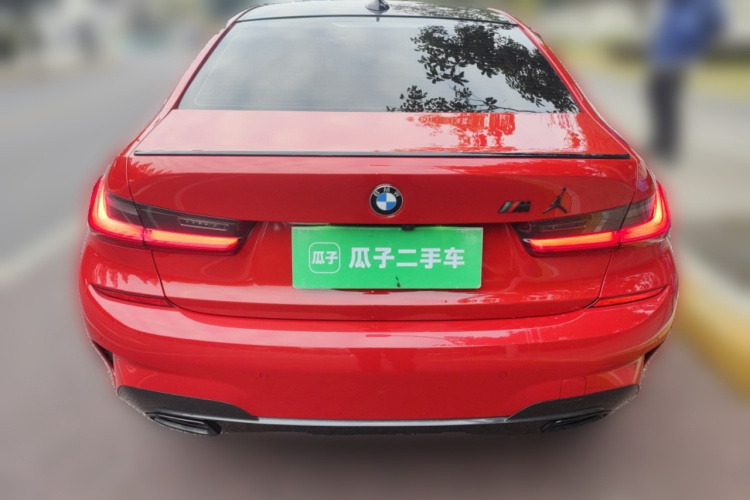 宝马3系 2020款 改款 325i M运动曜夜套装车身外观6