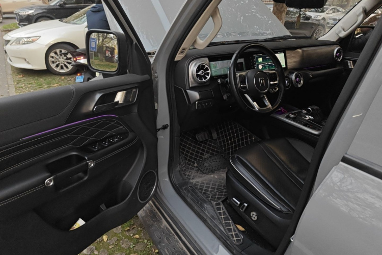 坦克300 2021款 越野版 2.0T 挑战者中控内饰20