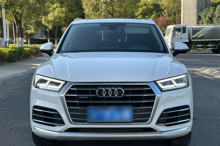 奥迪Q5L 2020款 40 TFSI 荣享时尚型车身外观6001