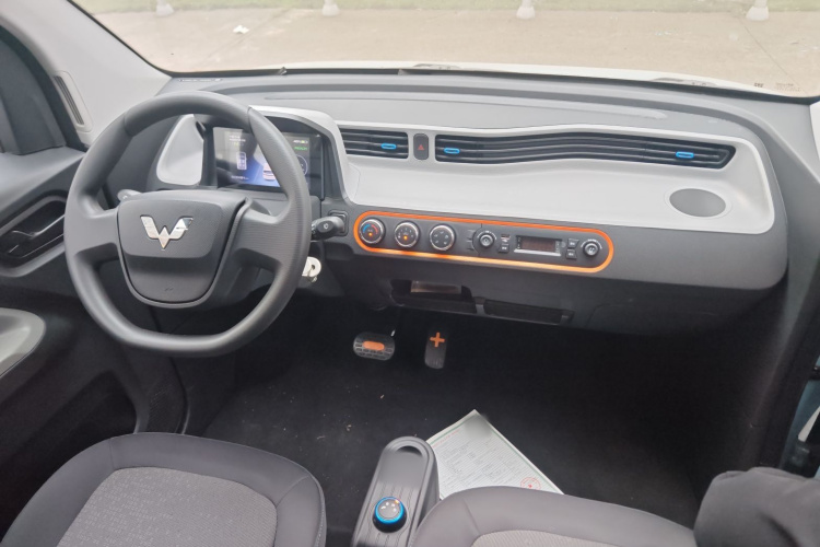 五菱汽车 宏光MINIEV 2021款 马卡龙臻享款 三元锂中控内饰12