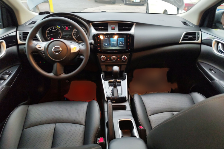 日产 轩逸 2022款 经典 1.6XL CVT豪华版中控内饰7002