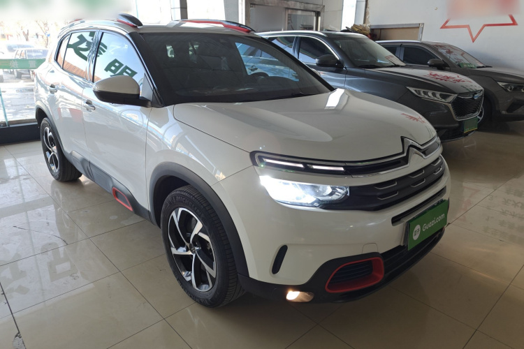 雪铁龙 天逸 C5 AIRCROSS 2017款 380THP 豪华型车身外观6002