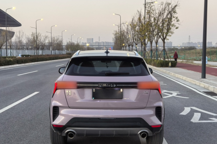 领克06 2023款 Remix 1.5T Shero车身外观6005