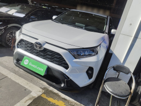 丰田 RAV4荣放 2023款 2.0L CVT两驱都市版