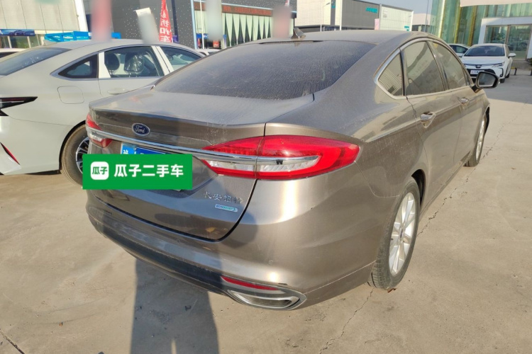 福特 蒙迪欧 2017款 EcoBoost 180 时尚型车身外观7