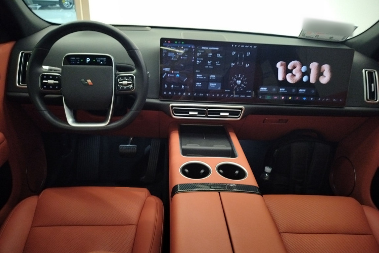 理想汽车 理想L7 2023款 Pro中控内饰12