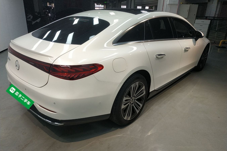 奔驰EQS 2022款 改款 450+ 先锋版车身外观6005