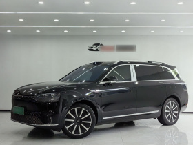 鸿蒙智行 问界M9 2025款 纯电 Ultra版 100kWh 5座版