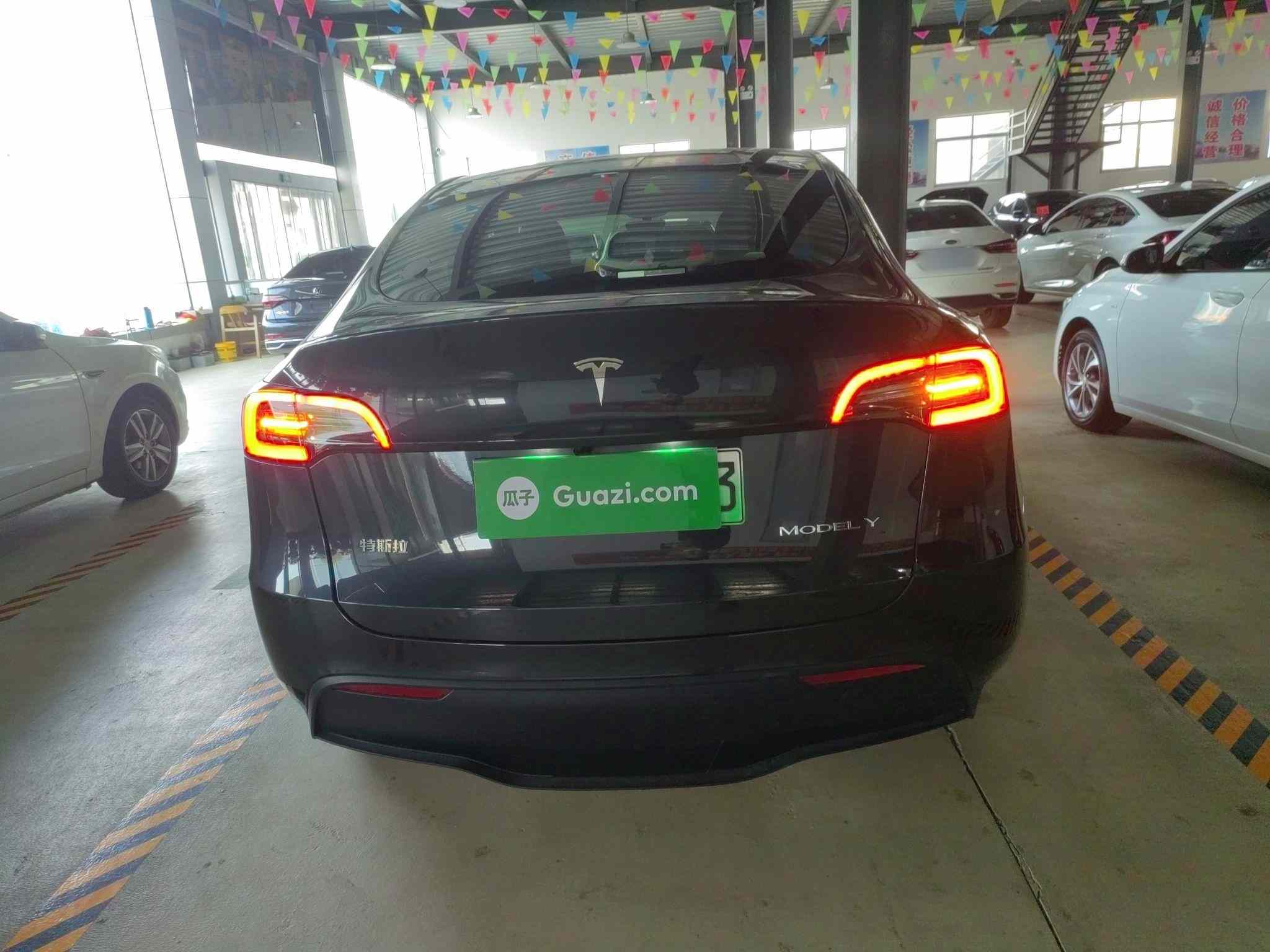 特斯拉 Model Y 2024款 后轮驱动版(3)