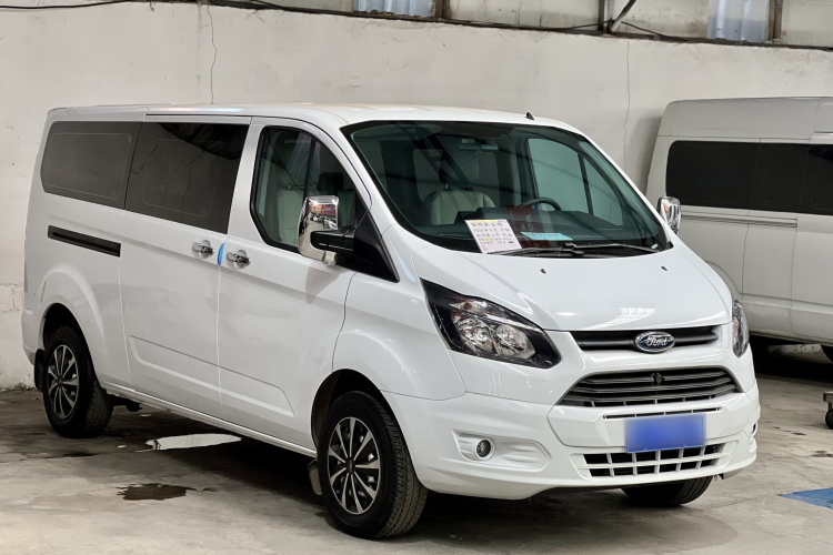 福特 全顺 2020款 2.0T汽油多功能商用车中轴低顶上掀尾门国VI车身外观6003