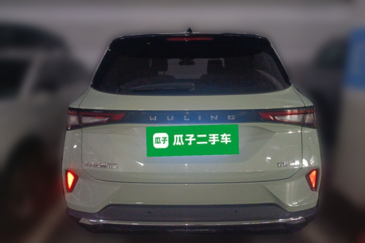 五菱汽车 五菱星辰 2021款 1.5T CVT星曜版车身外观6