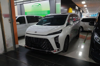 别克GL8新能源 2024款 陆尊 奢享版 6座