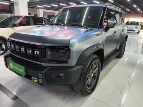 捷途旅行者 2024款 2.0T 四驱穿越PRO娱乐版