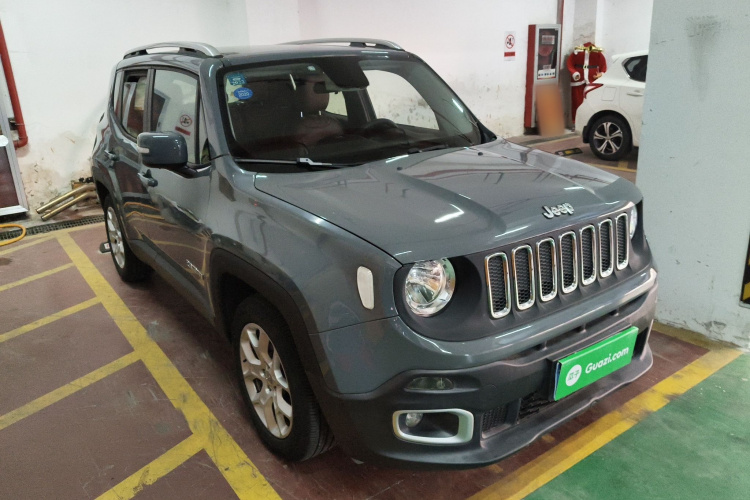 Jeep 自由侠 2016款 1.4T 自动劲能版+车身外观3