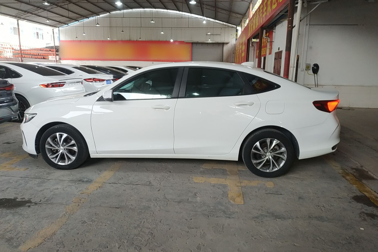 别克 威朗 2022款 Pro 533T 乐享版车身外观6003