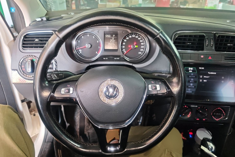 大众 Polo 2016款 1.6L 自动舒适型局部细节13