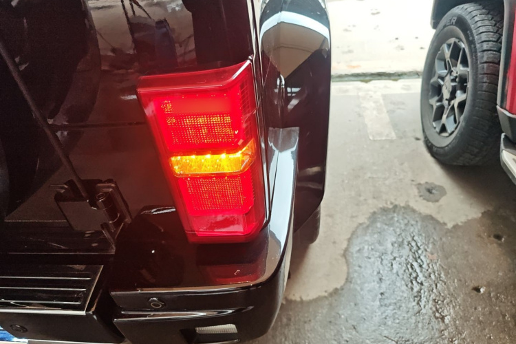 北京越野 北京BJ80 2020款 3.0T 自动至尊版车身外观6006