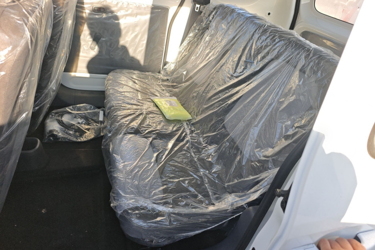 五菱汽车 五菱之光新能源 2025款 201km 舒适型中控内饰7004