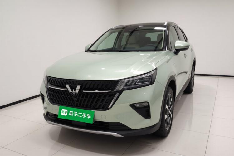 五菱汽车 五菱星辰 2021款 1.5T CVT星曜版车身外观2