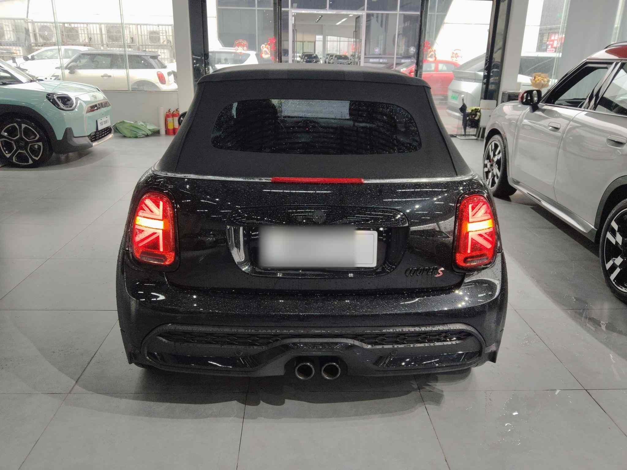MINI 2023款 改款二 2.0T COOPER S CABRIO 艺术家(3)