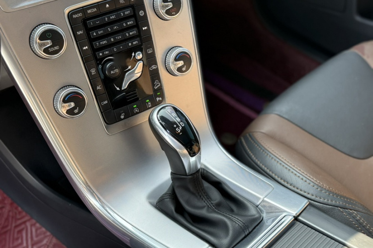 沃尔沃XC60 2017款 T5 AWD 智远升级版局部细节18