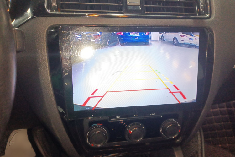 大众 速腾 2018款 280TSI DSG舒适型局部细节16