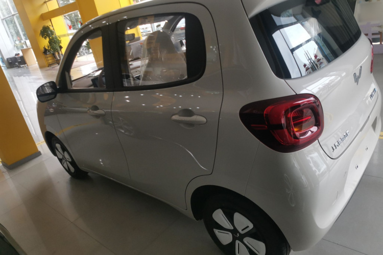 五菱汽车 宏光MINIEV 2025款 四门版 进阶款车身外观6003