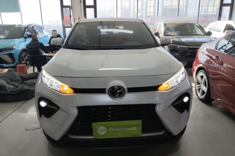 丰田 威兰达 2022款 2.0L CVT四驱豪华PLUS版车身外观2
