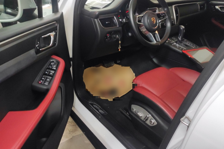 保时捷 2017款  Macan 2.0T中控内饰7003